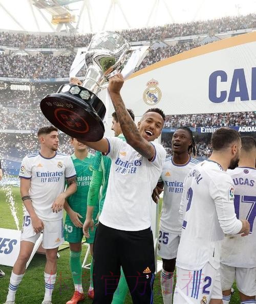 卡塞米罗:当轮到纳乔和米利唐出场 他们已准备好 卡塞米罗:当轮到纳乔和米利唐出场 他们已准备好