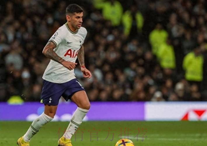 拉莫斯合约到期 删除社媒简介中皇马队长内容 拉莫斯合约到期 删除社媒简介中皇马队长内容